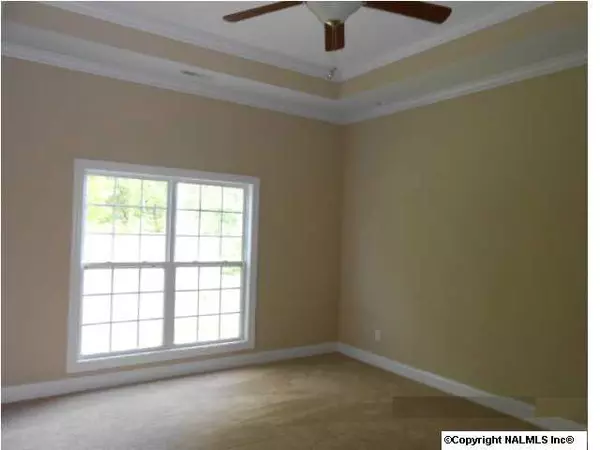 Toney, AL 35773,122 Southern Pine Drive