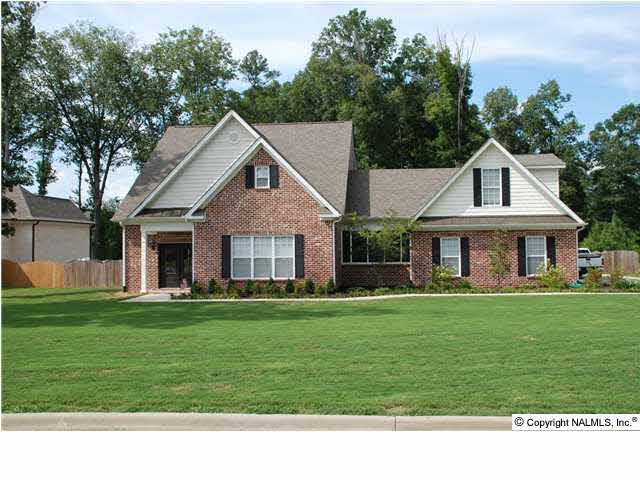 403 SW Mimosa Lane, Hartselle, AL 35640