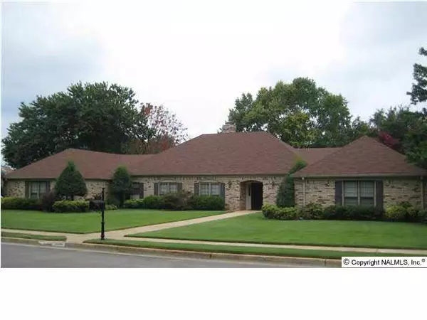 3508 Chateau Circle, Huntsville, AL 35801