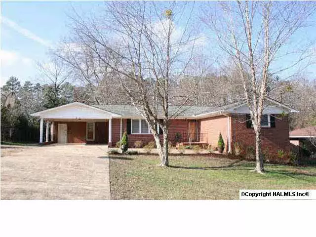 Gadsden, AL 35901,821 Woodmar Drive