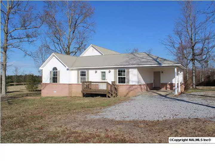 1933 County Road 788, Ider, AL 35981