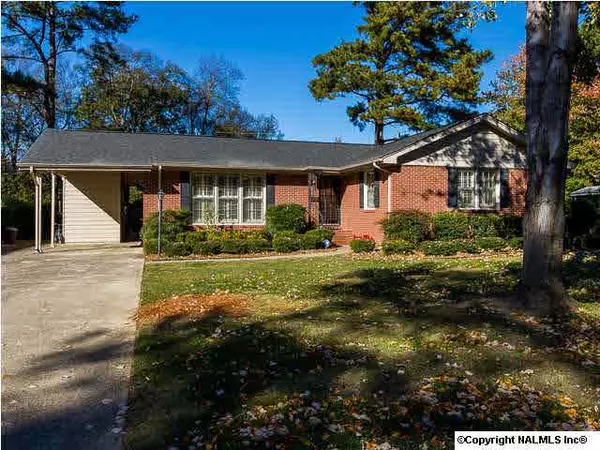 1707 Greenwyche Road, Huntsville, AL 35801