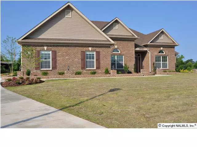 Harvest, AL 35749,15087 King Arthur Court