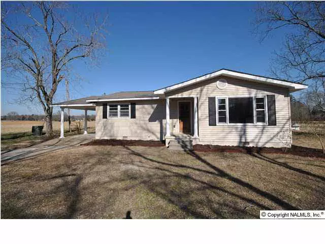 307 Airport Road, Hartselle, AL 35640