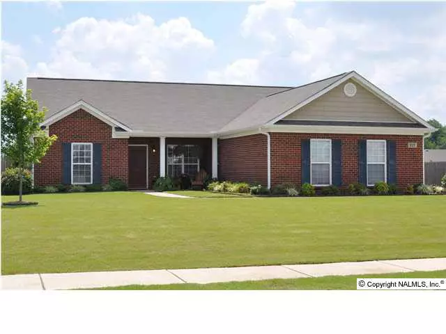 115 Cool Creek Road, Hazel Green, AL 35750