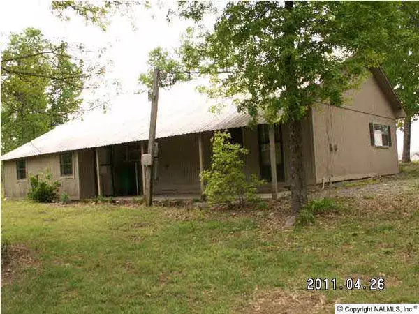 Mentone, AL 35984,10530 County Road 103