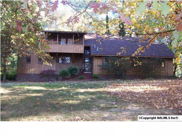 631 County Road 837, Boaz, AL 35957