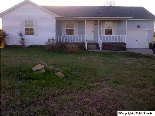 6886 Old Railroad Bed Road, Toney, AL 35773