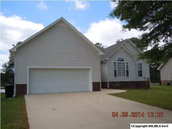 Gadsden, AL 35903,205 Camden Cove Lane