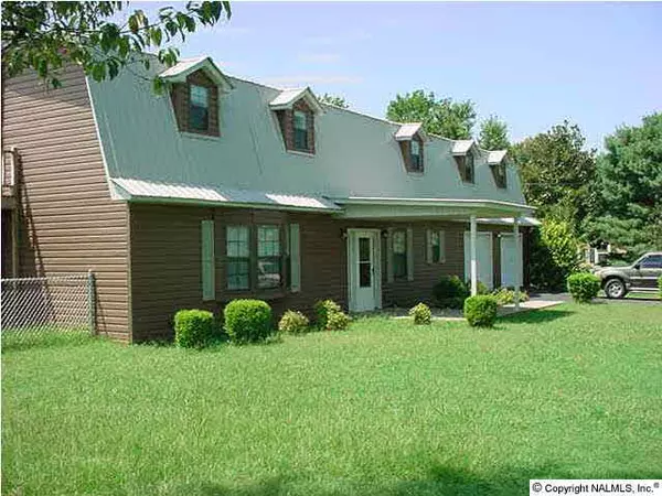 292 Thomas Drive, Fyffe, AL 35971