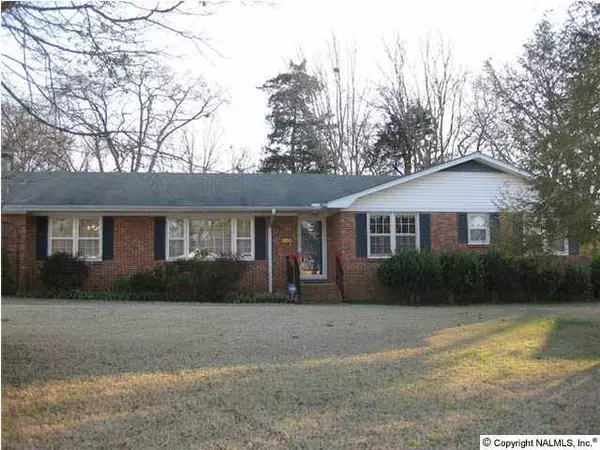 413 Homewood Drive, Huntsville, AL 35801