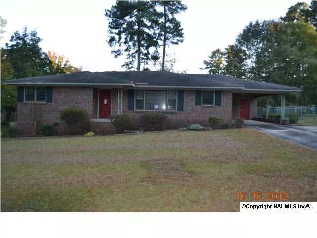 1514 NW Ridge Street, Cullman, AL 35055