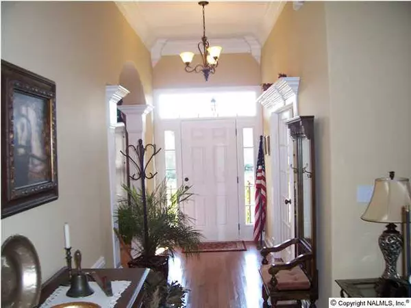 Owens Cross Roads, AL 35763,6703 Mountain Ledge Drive