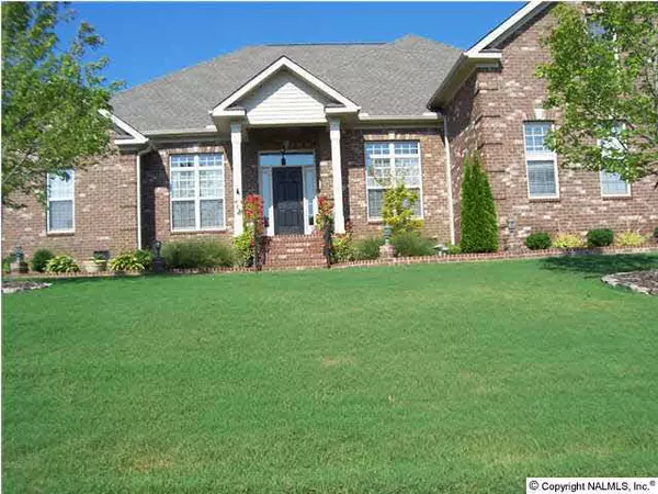 Owens Cross Roads, AL 35763,6703 Mountain Ledge Drive