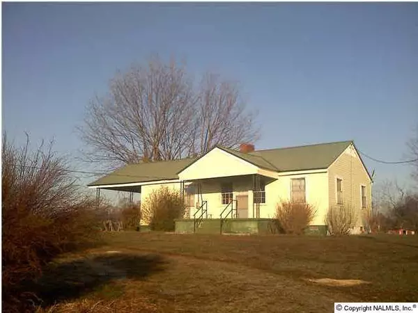 1501 County Road 550, Grove Oak, AL 35975