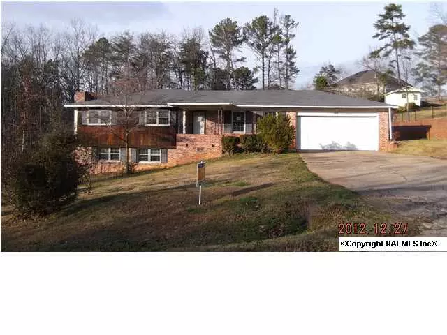 Gadsden, AL 35904,916 Monte Vista Drive