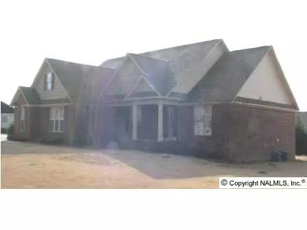 20 Spring Lake Drive, Albertville, AL 35951