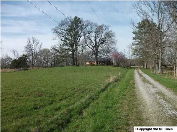 Hazel Green, AL 35750,169 Cothran Road