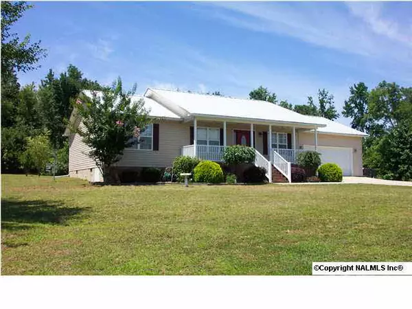 840 County Road 118, Fort Payne, AL 35967