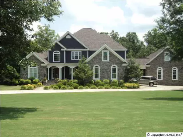 126 Caney Creek Drive, Rainsville, AL 35986