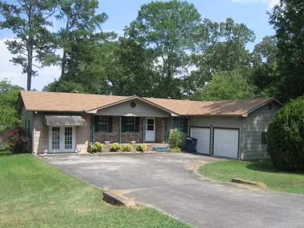 1006 Stewart Avenue, Attalla, AL 35954