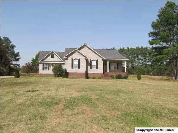 3292 Tabor Road, Gadsden, AL 35904