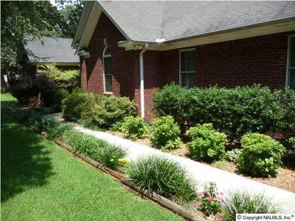 New Market, AL 35761,113 Timberwind Drive