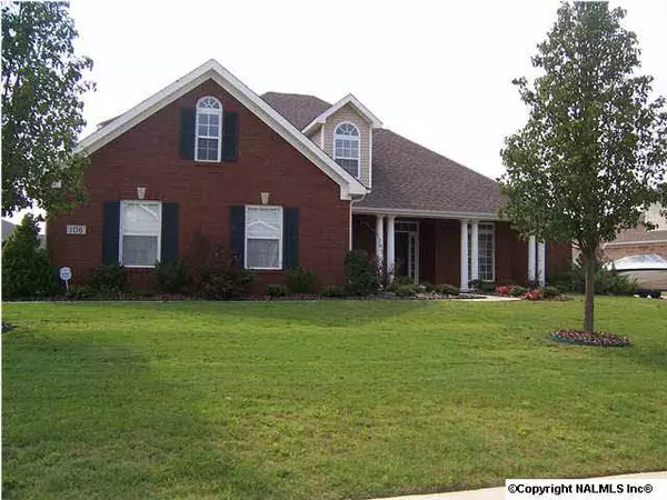 106 Berry Hill Drive, New Market, AL 35761