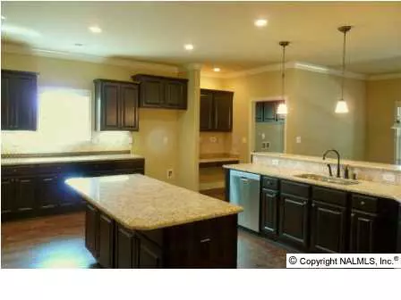 Owens Cross Roads, AL 35763,2622 Park Hampton Drive