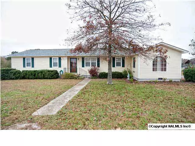 101 Mcdade Circle, Toney, AL 35773