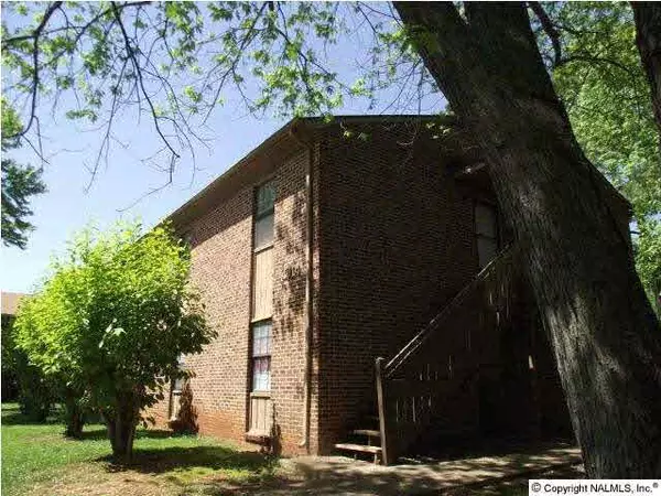 4914 Cotton Row, Huntsville, AL 35816