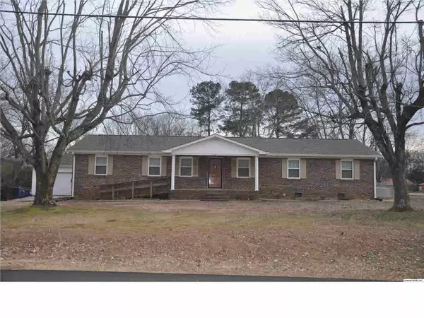 841 NW 4th Avenue, Arab, AL 35016