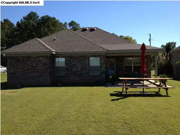 Elkmont, AL 35620,27464 North Wales Road