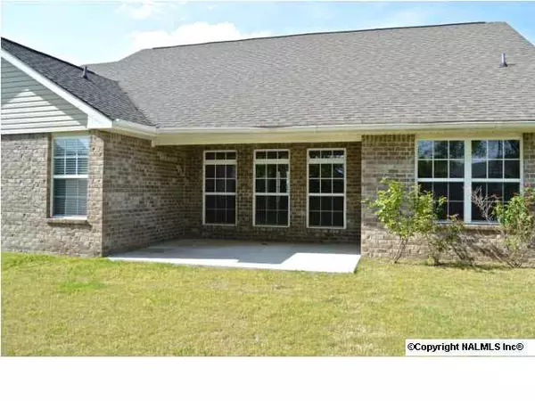 Owens Cross Roads, AL 35763,5007 Montauk Trail