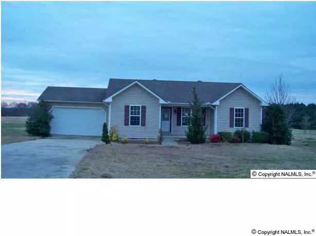 435 Channing Drive, Albertville, AL 35951