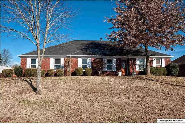 107 Kittyhawk Lane, Harvest, AL 35749