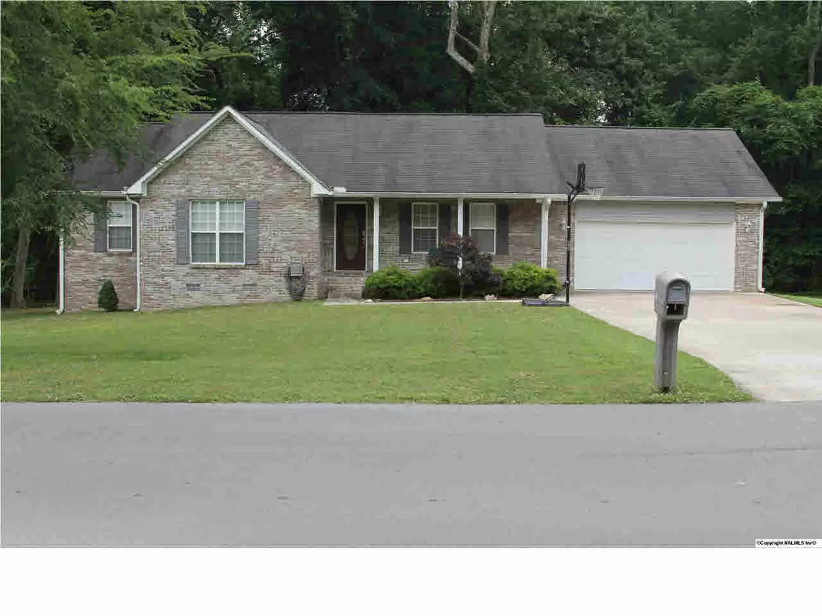 Fort Payne, AL 35967,310 NW 35th Street