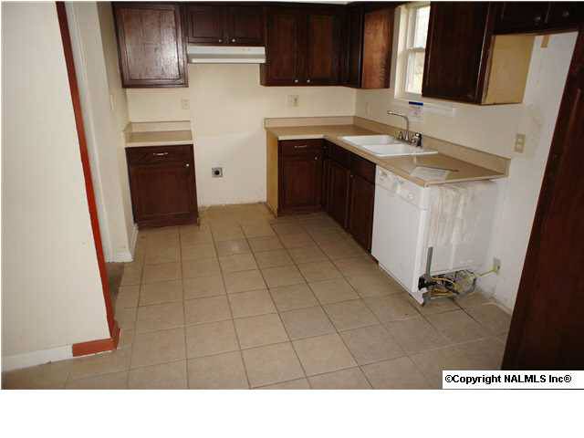 Huntsville, AL 35811,429 S Edgemont Circle