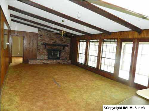 Hartselle, AL 35640,51 Sweetbriar Private Drive
