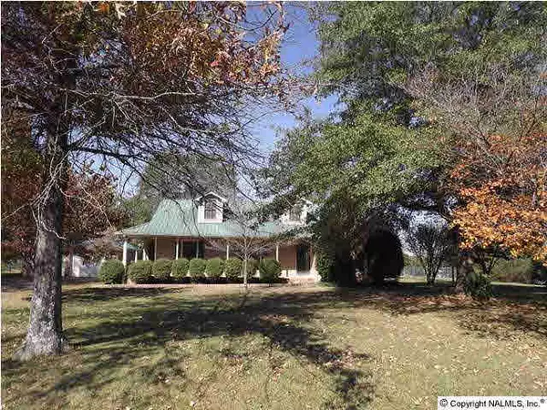 Albertville, AL 35951,605 Orchid Avenue