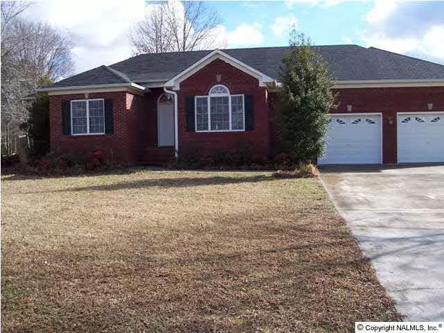 15588 Reid Road, Athens, AL 35611