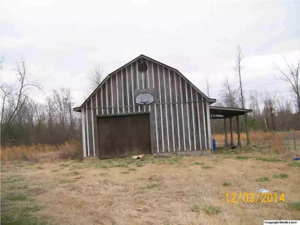 Pisgah, AL 35765,1212 County Road 288