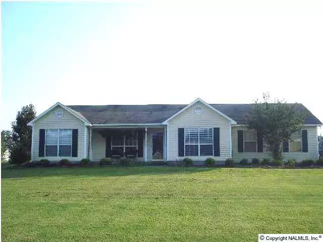 1304 Valerie Circle, Albertville, AL 35950