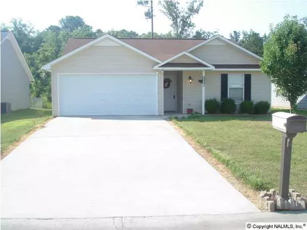 247 Hayden Avenue, Rainbow City, AL 35906