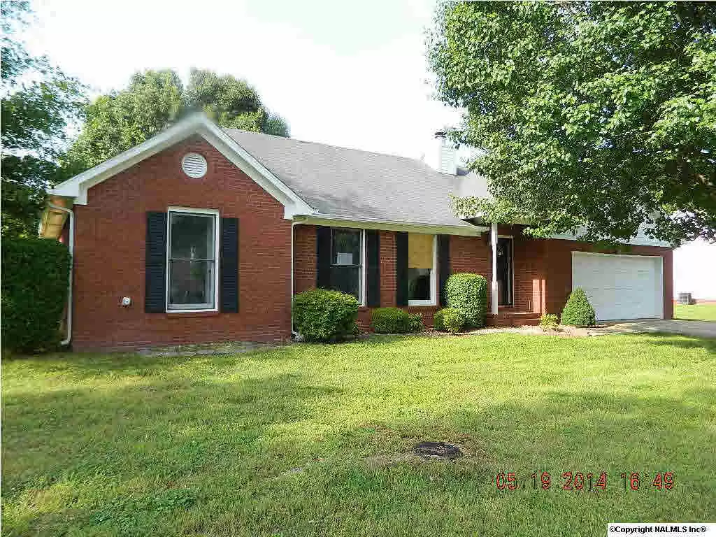 New Market, AL 35761,112 Cedar Breeze Lane