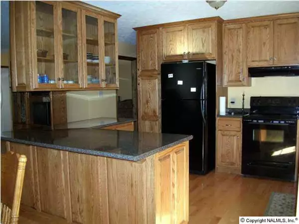 Rainsville, AL 35986,189 County Road 1016