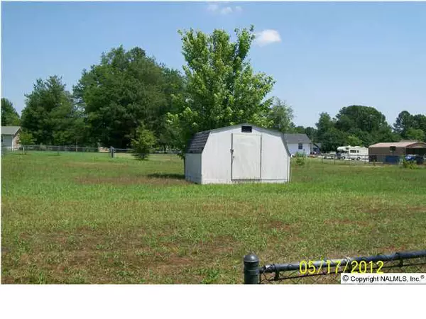 Toney, AL 35773,399 Baites Road