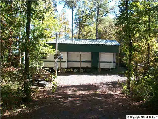 Cedar Bluff, AL 35959,5377 Hidden Cove Road