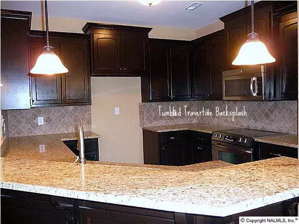 Owens Cross Roads, AL 35763,5041 Valley Cove Drive