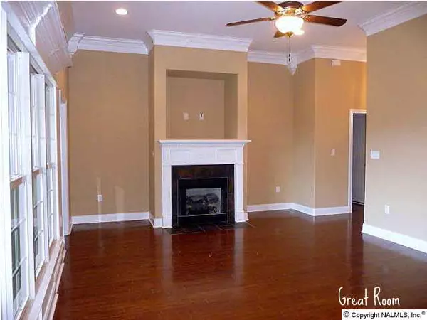 Owens Cross Roads, AL 35763,5041 Valley Cove Drive